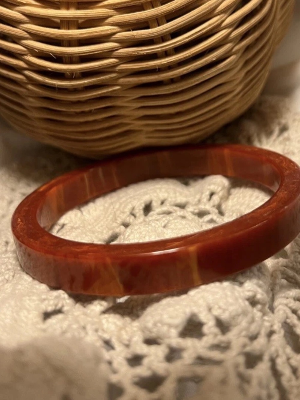 Beautiful Vintage Orange/rusty marbled classic Bakelite Bangle Bracelet 
Women's